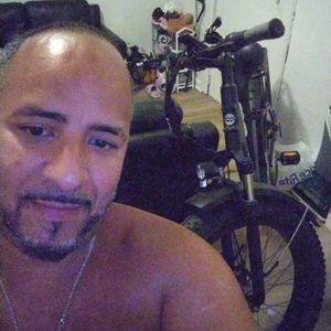 Meet your Posher, Luis